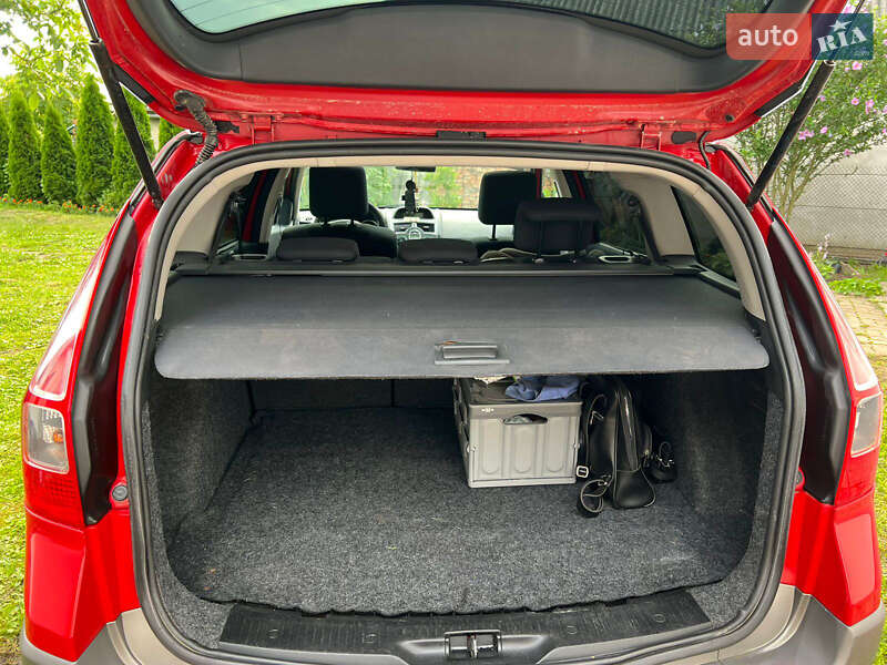 Универсал Renault Megane 2007 в Новояворовске фото 32 Универсал Renault Megane 2007 в Новояворовске