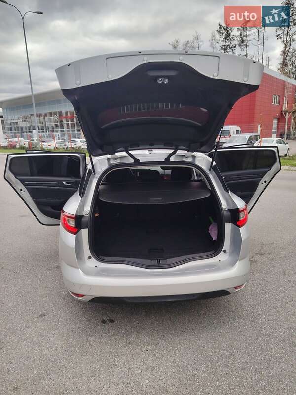 Универсал Renault Megane 2017 в Киеве