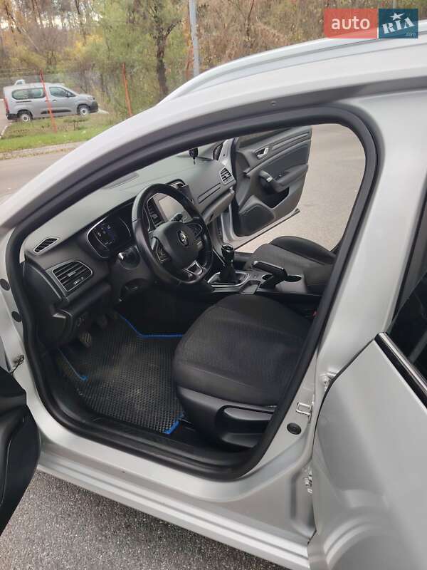 Универсал Renault Megane 2017 в Киеве