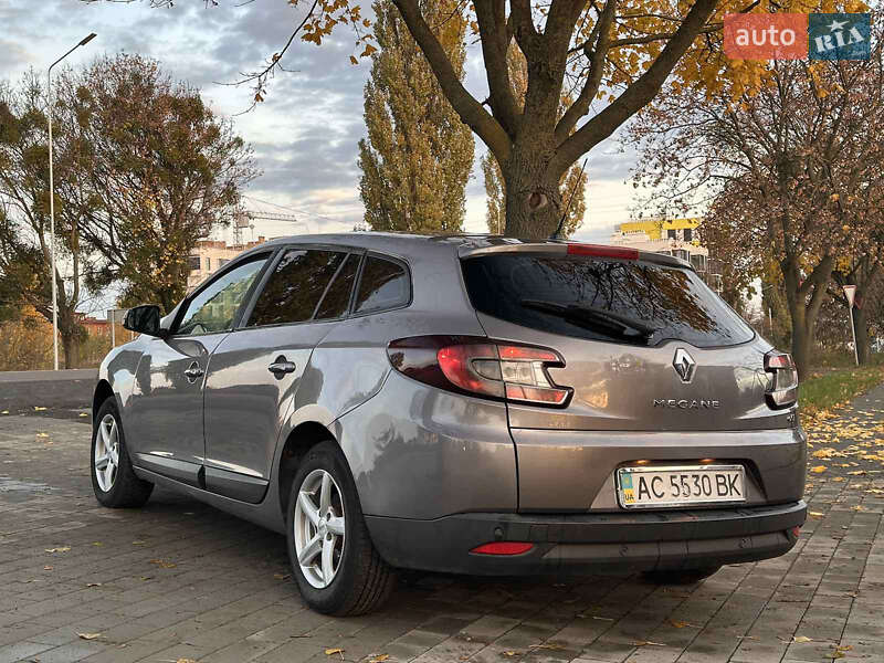 Универсал Renault Megane 2009 в Ровно фото 13 Универсал Renault Megane 2009 в Ровно