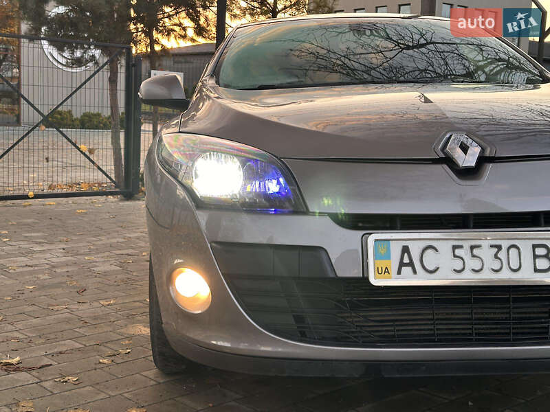 Универсал Renault Megane 2009 в Ровно фото 19 Универсал Renault Megane 2009 в Ровно