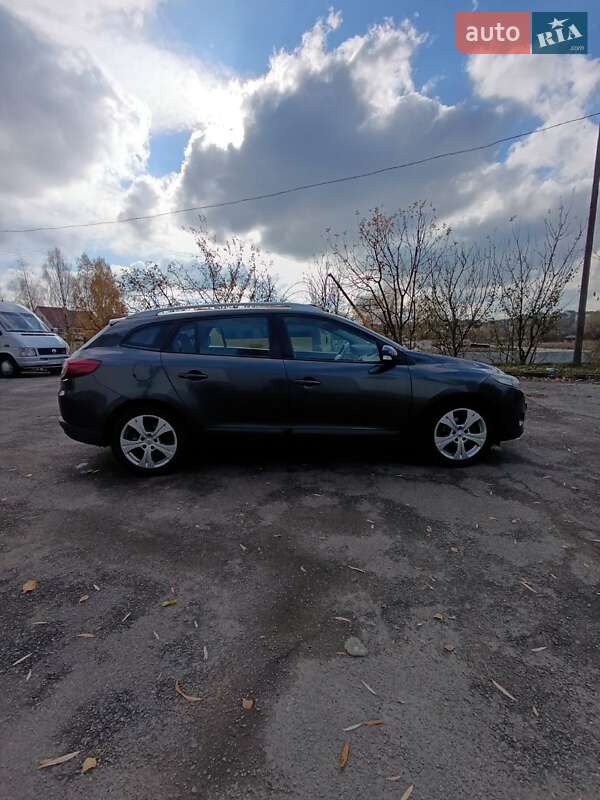 Универсал Renault Megane 2011 в Луцке