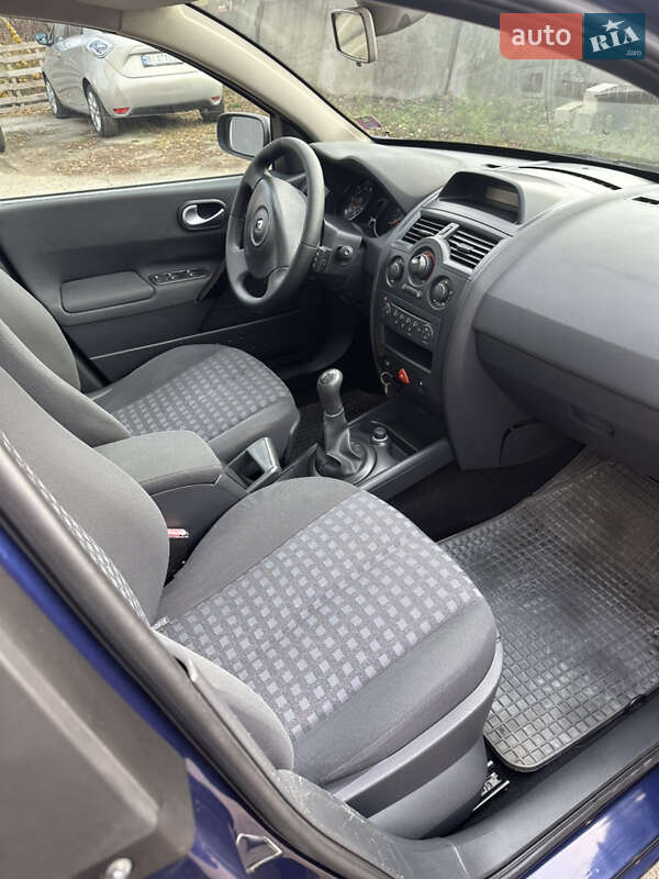 Универсал Renault Megane 2006 в Хороле