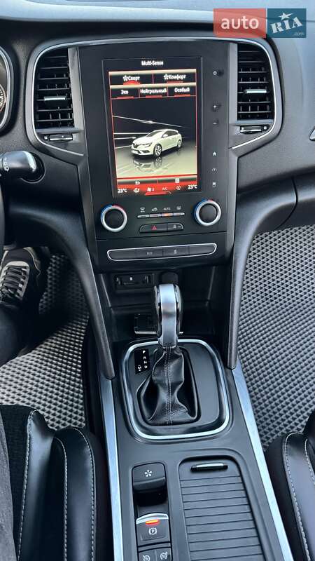 Универсал Renault Megane 2017 в Киеве фото 27 Универсал Renault Megane 2017 в Киеве