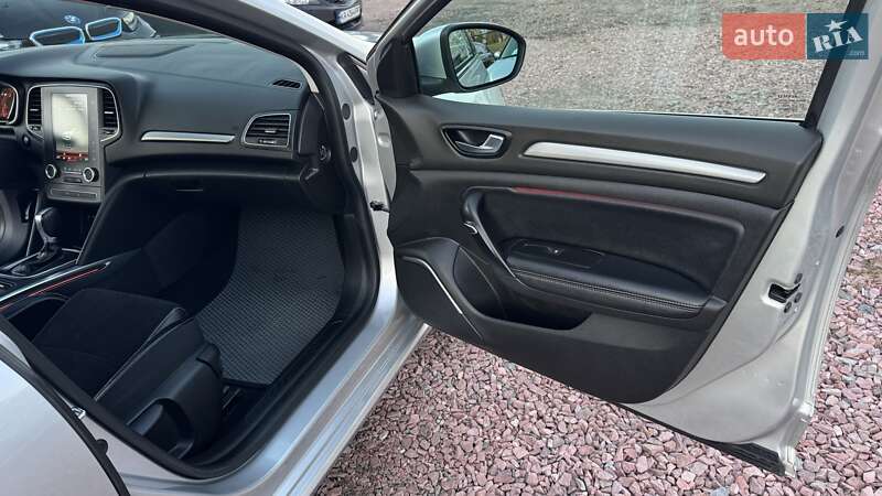 Универсал Renault Megane 2017 в Киеве фото 31 Универсал Renault Megane 2017 в Киеве