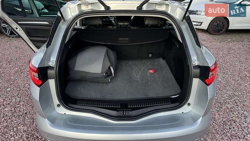 Универсал Renault Megane 2017 в Киеве фото 36 Универсал Renault Megane 2017 в Киеве
