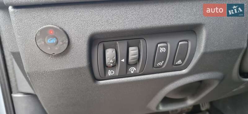 Седан Renault Megane 2004 в Красилове фото 18 Седан Renault Megane 2004 в Красилове