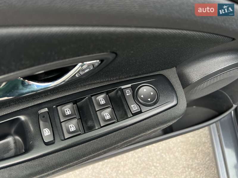 Универсал Renault Megane 2013 в Богуславе