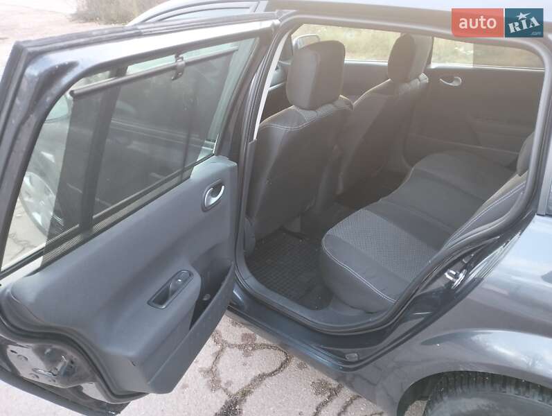 Универсал Renault Megane 2009 в Прилуках фото 7 Универсал Renault Megane 2009 в Прилуках