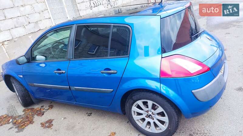 Хэтчбек Renault Megane 2005 в Киеве