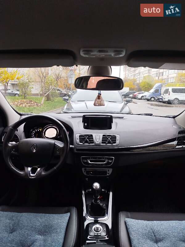 Универсал Renault Megane 2013 в Вишневом