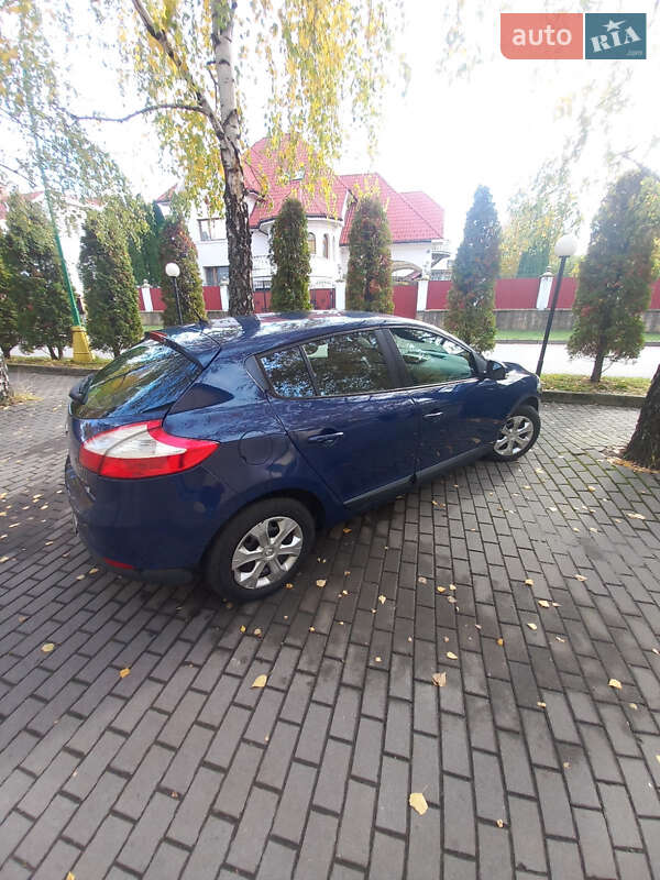 Хэтчбек Renault Megane 2011 в Ужгороде