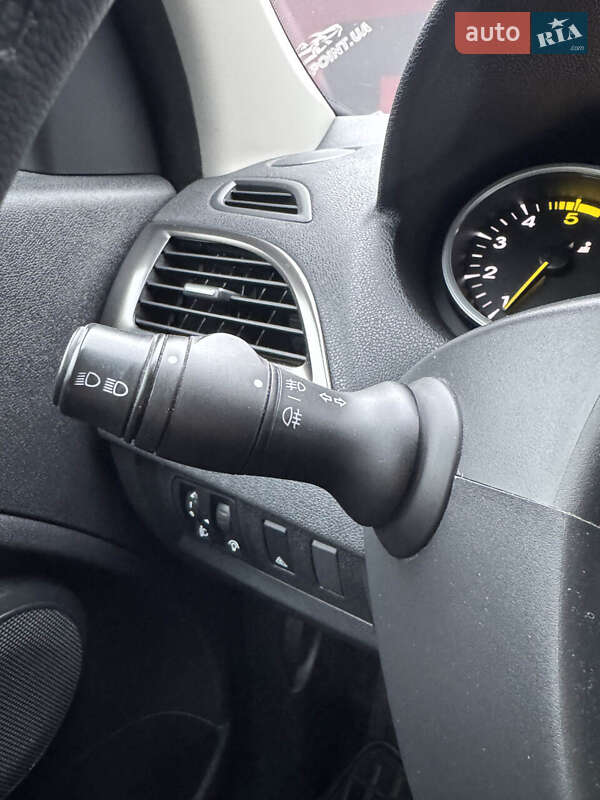 Хэтчбек Renault Megane 2014 в Сумах