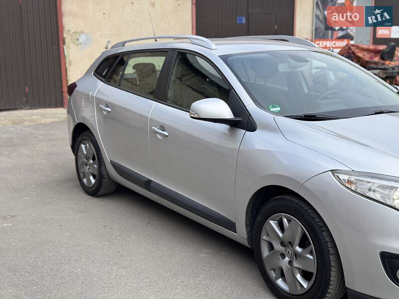 Универсал Renault Megane 2013 в Калуше