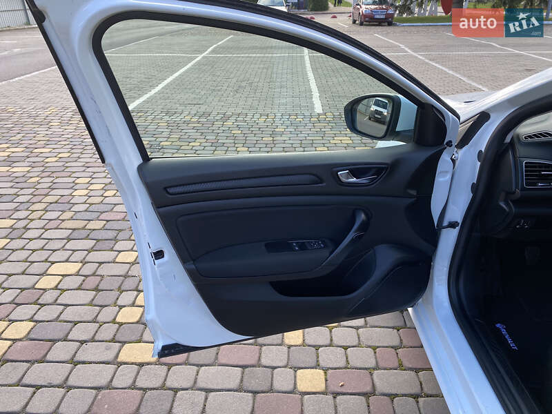 Хетчбек Renault Megane 2017 в Луцьку