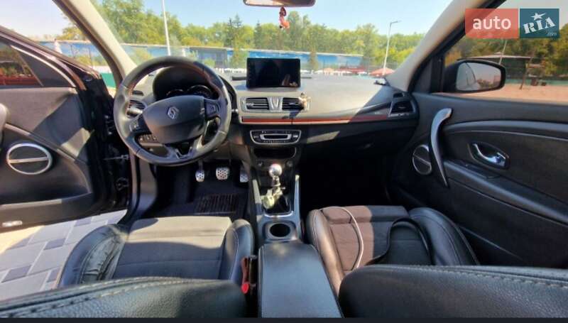 Универсал Renault Megane 2013 в Петропавловской Борщаговке