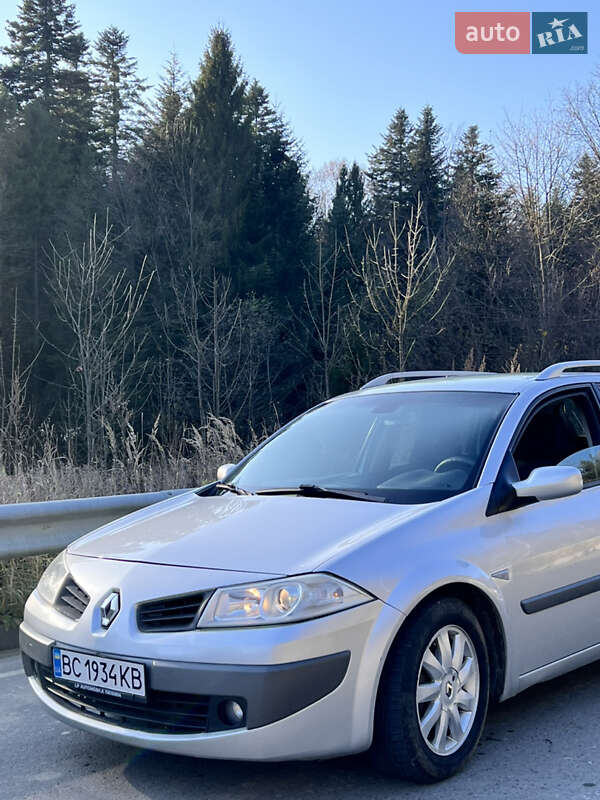 Универсал Renault Megane 2007 в Сходнице фото 4 Универсал Renault Megane 2007 в Сходнице