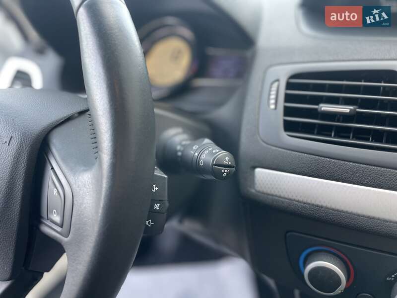 Хэтчбек Renault Megane 2009 в Сумах