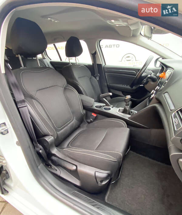 Универсал Renault Megane 2017 в Ровно