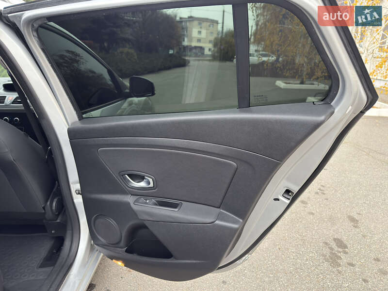 Универсал Renault Megane 2010 в Полтаве