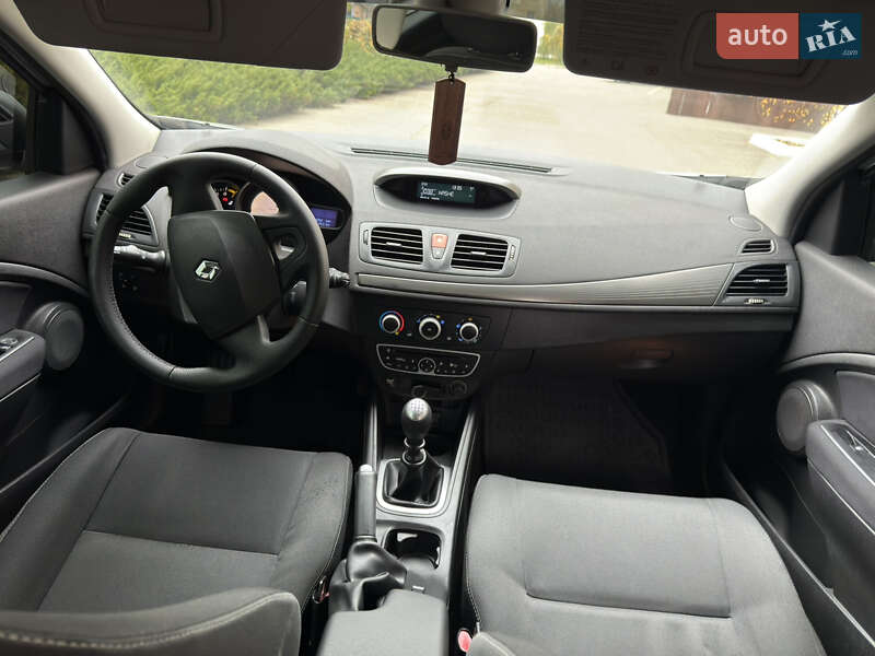 Универсал Renault Megane 2010 в Полтаве