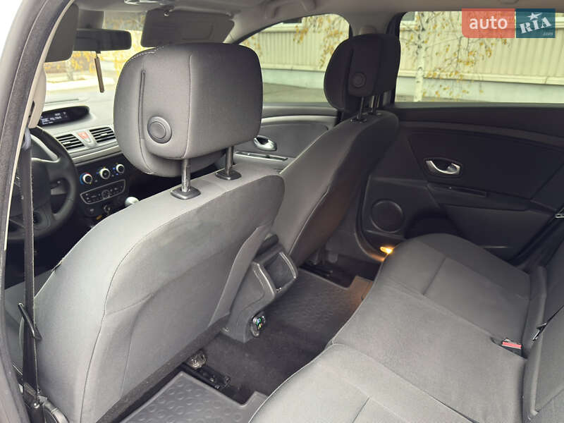 Универсал Renault Megane 2010 в Полтаве