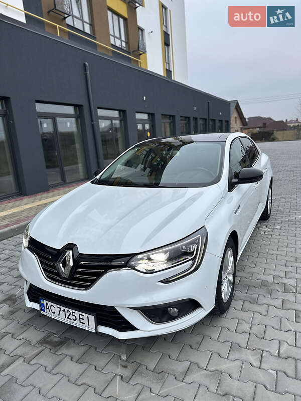 Седан Renault Megane 2020 в Луцке