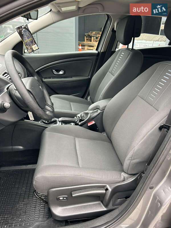 Универсал Renault Megane 2010 в Полтаве