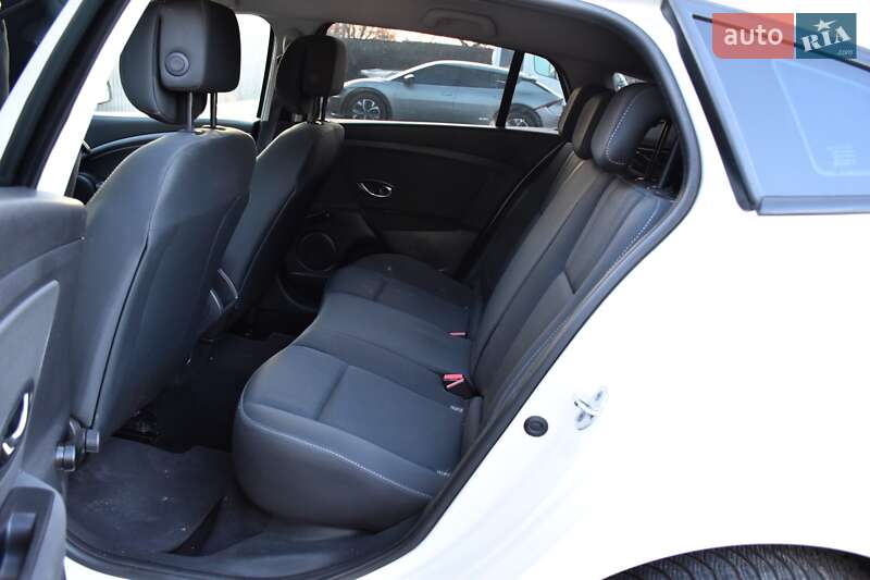 Универсал Renault Megane 2013 в Дрогобыче фото 42 Универсал Renault Megane 2013 в Дрогобыче