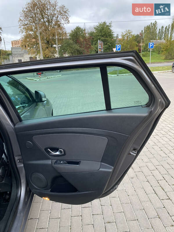 Универсал Renault Megane 2011 в Ровно фото 17 Универсал Renault Megane 2011 в Ровно