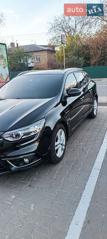 Универсал Renault Megane 2017 в Киеве фото 7 Универсал Renault Megane 2017 в Киеве