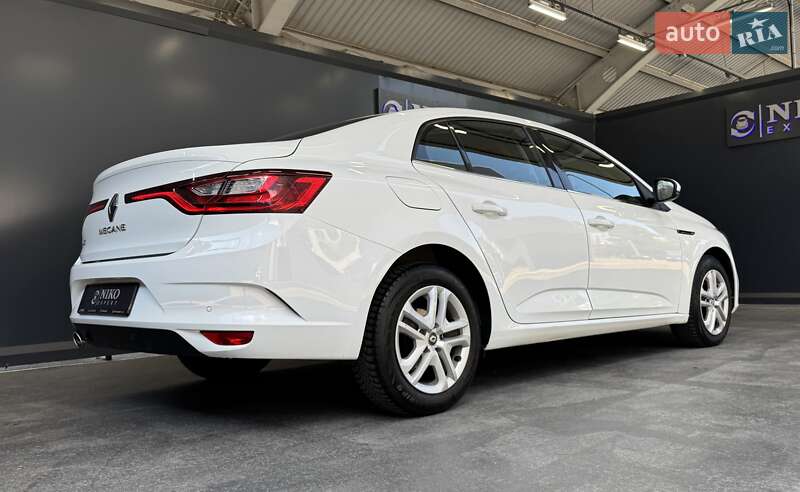 Седан Renault Megane 2018 в Києві