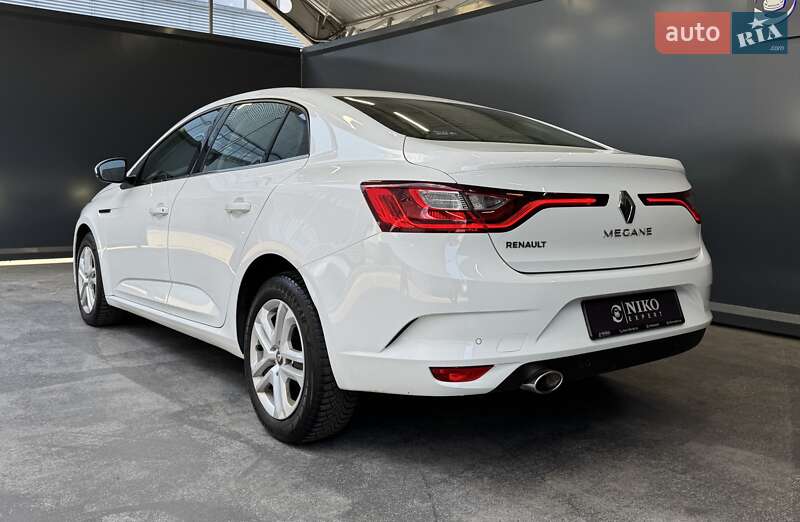Седан Renault Megane 2018 в Києві