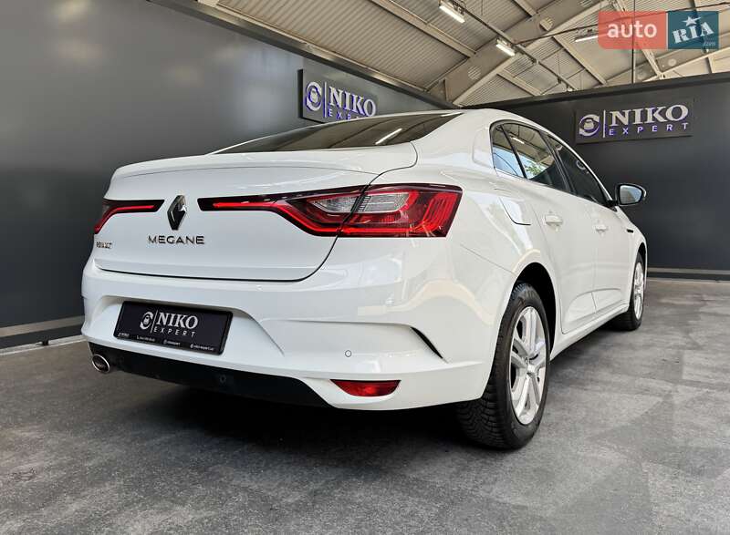 Седан Renault Megane 2018 в Києві