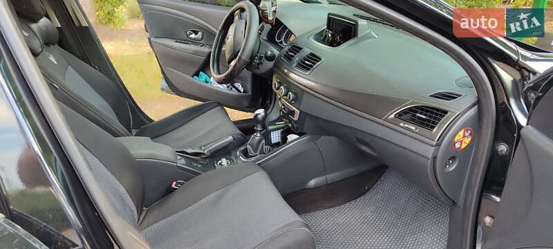 Универсал Renault Megane 2014 в Первомайске фото 6 Универсал Renault Megane 2014 в Первомайске