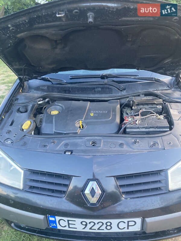 Хэтчбек Renault Megane 2004 в Кельменцах фото 6 Хэтчбек Renault Megane 2004 в Кельменцах