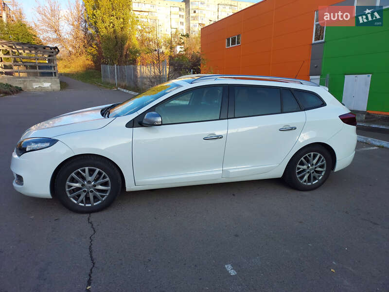 Универсал Renault Megane 2013 в Ровно фото 2 Универсал Renault Megane 2013 в Ровно