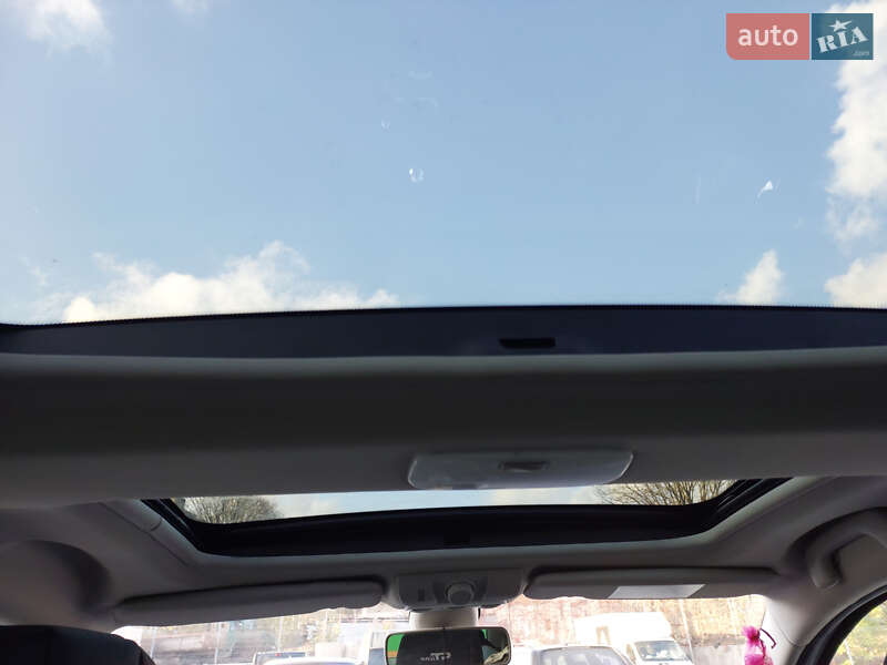 Универсал Renault Megane 2013 в Ровно фото 14 Универсал Renault Megane 2013 в Ровно