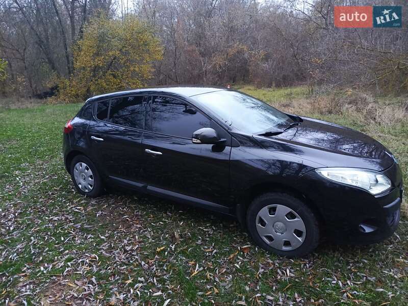 Хэтчбек Renault Megane 2010 в Звенигородке фото 2 Хэтчбек Renault Megane 2010 в Звенигородке