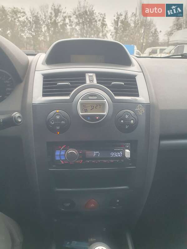 Универсал Renault Megane 2006 в Киеве фото 14 Универсал Renault Megane 2006 в Киеве