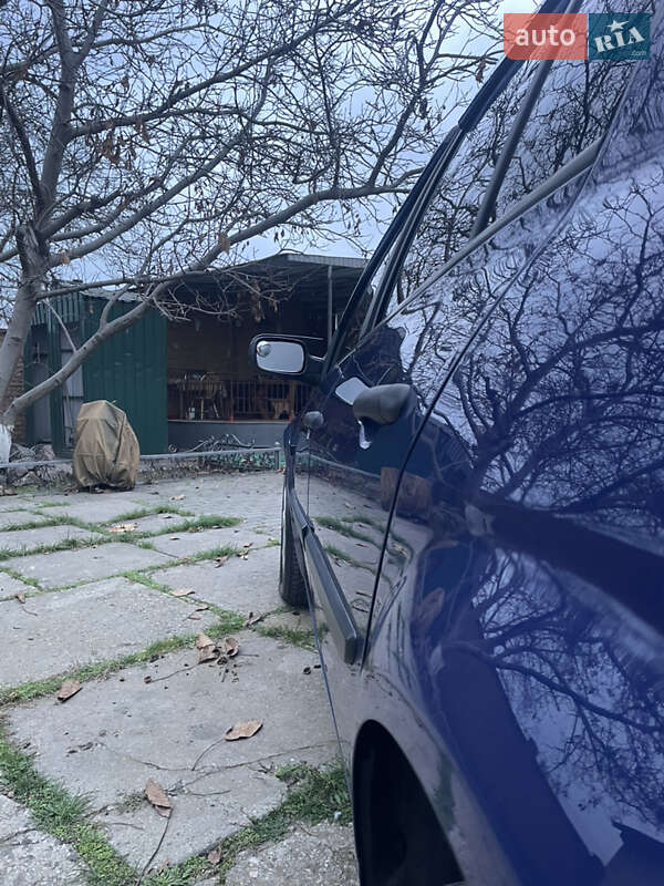 Хэтчбек Renault Megane 2005 в Николаеве