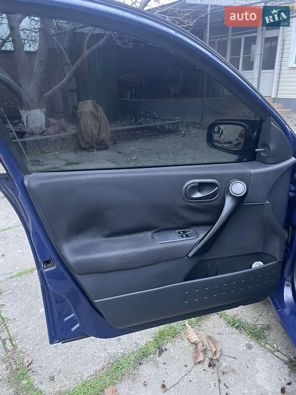 Хэтчбек Renault Megane 2005 в Николаеве