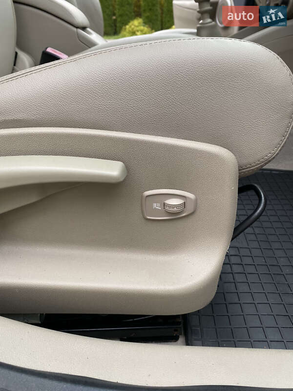 Універсал Renault Megane 2010 в Рівному фото 22 Універсал Renault Megane 2010 в Рівному