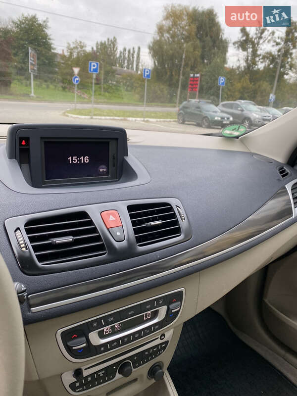 Універсал Renault Megane 2010 в Рівному фото 33 Універсал Renault Megane 2010 в Рівному