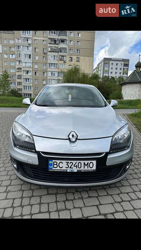 Хетчбек Renault Megane 2013 в Львові фото 4 Хетчбек Renault Megane 2013 в Львові