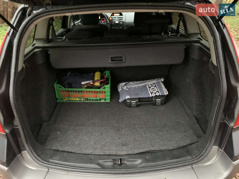 Универсал Renault Megane 2007 в Новгород-Северском фото 6 Универсал Renault Megane 2007 в Новгород-Северском