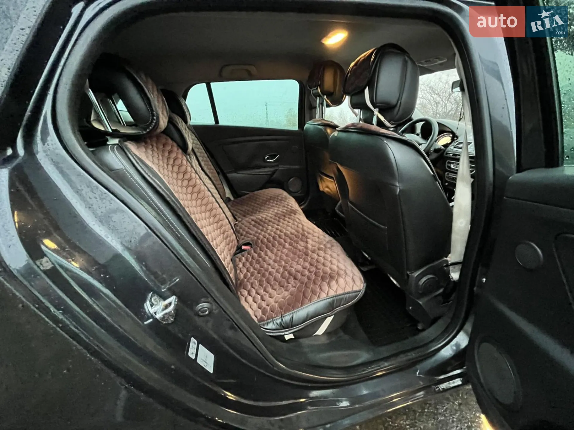 2012 Renault Megane - мініатюра 23