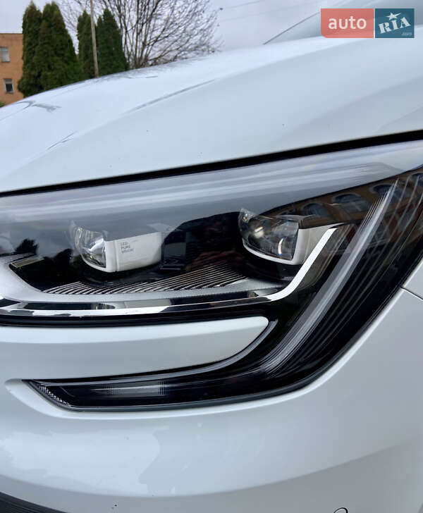 Хэтчбек Renault Megane 2017 в Умани