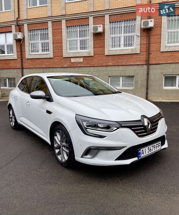 Хэтчбек Renault Megane 2017 в Умани