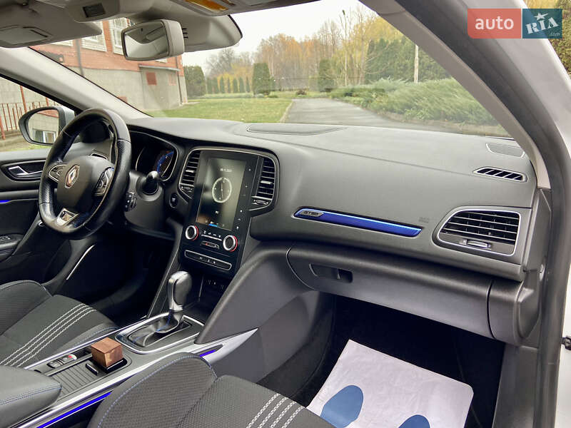 Хэтчбек Renault Megane 2017 в Умани